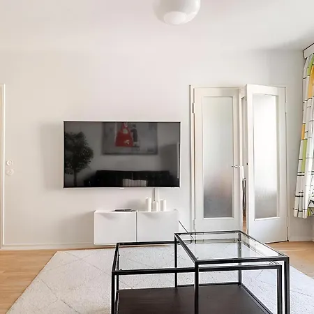 Appartement In Design District - Keybox Check-in, Balcony, Netflix *